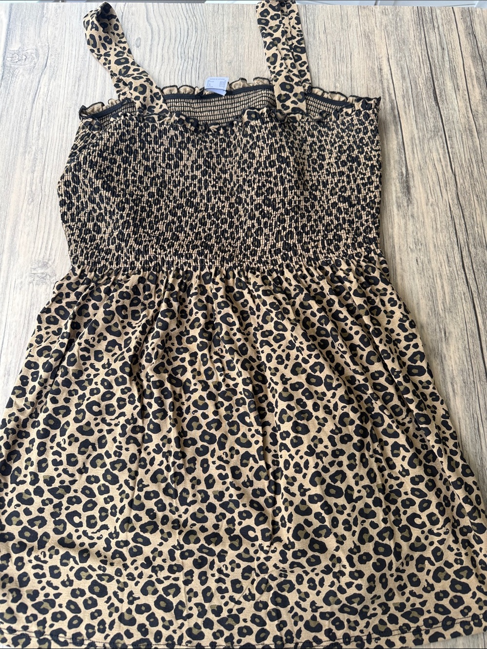 VENUS Leopard-Pattern Smocked Top in Beige & Black